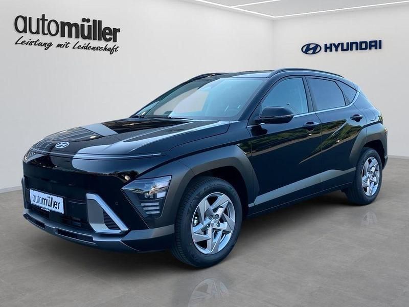Schwarz Neu 2025 Hyundai Kona Trend SUV | 25.888 € (Fairer Preis) - Bild 1/4