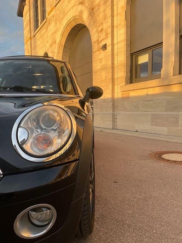 Second-hand Mini Cooper 120 CP (88 kW) 2009 Negru Hatchback