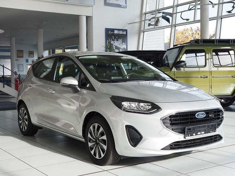 Second-hand Ford Fiesta Cool & Connect 75 CP (55 kW) 2022 Argintiu Berlinǎ