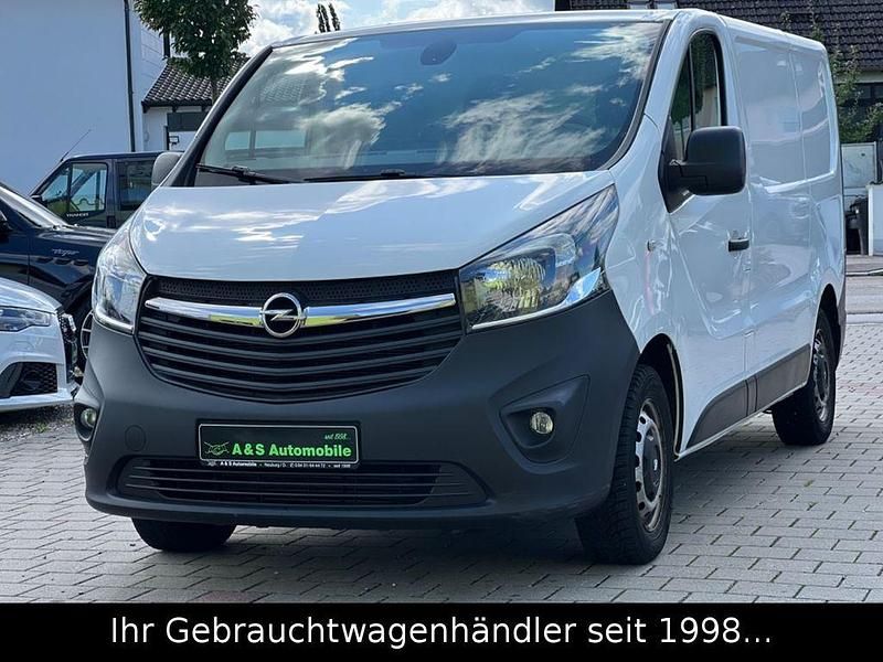 Weiß Gebraucht 2017 Opel Vivaro Van | 13.490 € (Superpreis) - Bild 1/4