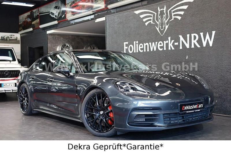 Grau Gebraucht 2017 Porsche Panamera 4 Chrono Limousine | 48.790 € (Fairer Preis) - Bild 1/4