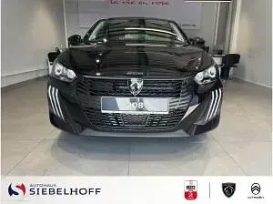 Neu Peugeot e-208 114 kW (156 PS) 2026 Schwarz (perla nera schwarz) Kleinwagen