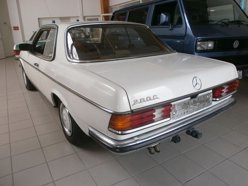 Gebraucht Mercedes 280 156 PS (114 kW) 1977 Weiß