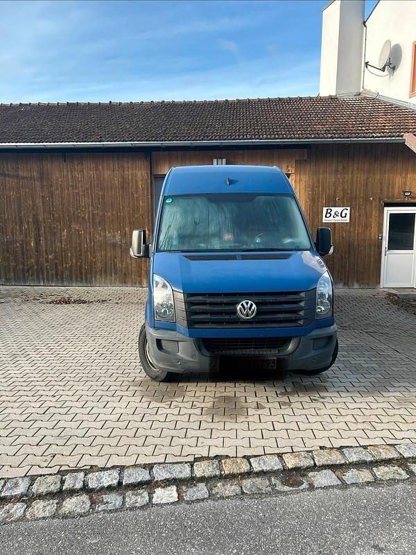Gebraucht VW Crafter 136 PS (100 kW) 2017 Blau Van