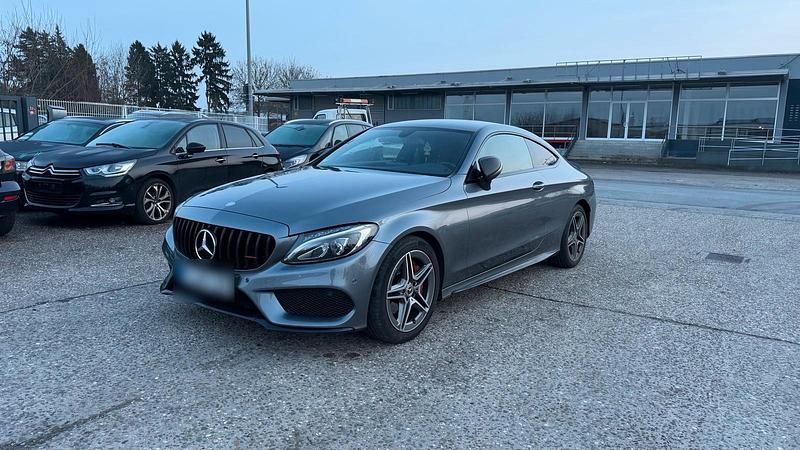 Gebraucht Mercedes C200 AMG line 184 PS (135 kW) 2016 Grau Coupé