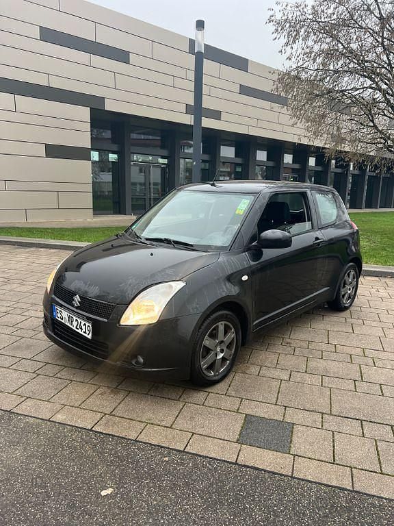 Gebraucht Suzuki Swift Club 92 PS (67 kW) 2006 Schwarz Kleinwagen