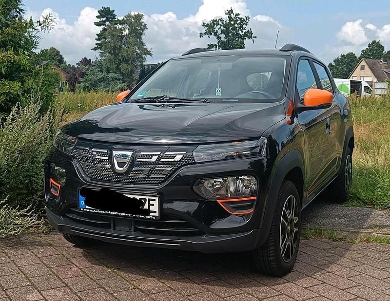 Schwarz Gebraucht 2022 Dacia Spring Extreme Kleinwagen | 9.200 € (Superpreis) - Bild 1/4