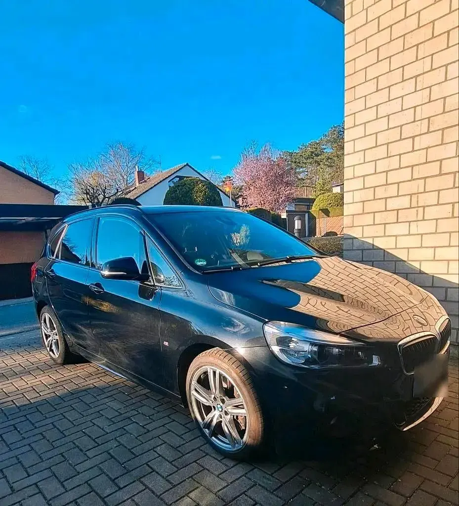 Gebraucht BMW 225 M Sport 231 PS (169 kW) 2017 Schwarz Van / Kleinbus