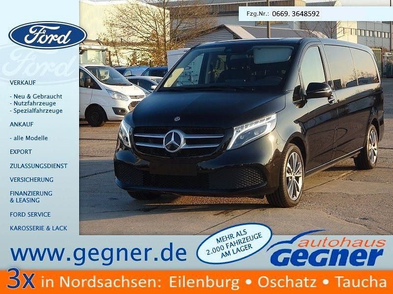Schwarz Gebraucht 2019 Mercedes V250 Van / Kleinbus | 42.440 € (Guter Preis) - Bild 1/4