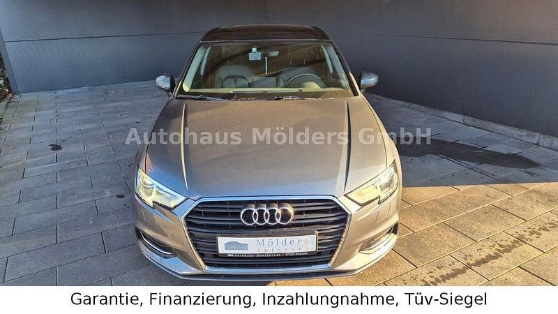 Gebraucht Audi A3 Comfort 190 PS (139 kW) 2018 Grau 0 metallic Limousine