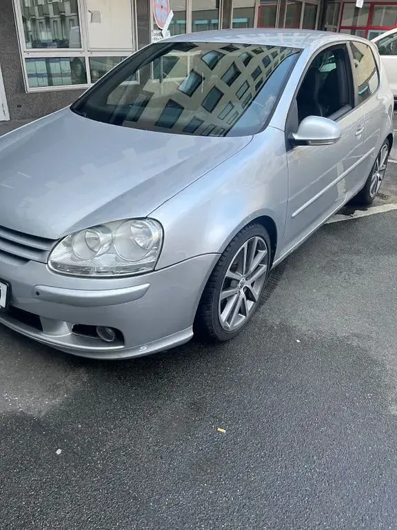 Gebraucht VW Golf IV Individual 150 PS (110 kW) 2006 Silber Limousine