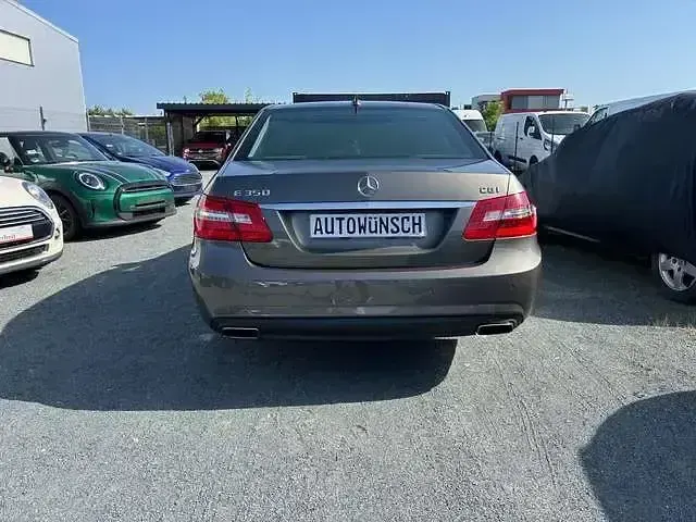 Gebraucht Mercedes E350 292 PS (214 kW) 2008 Indiumgrau  metalliclack Limousine