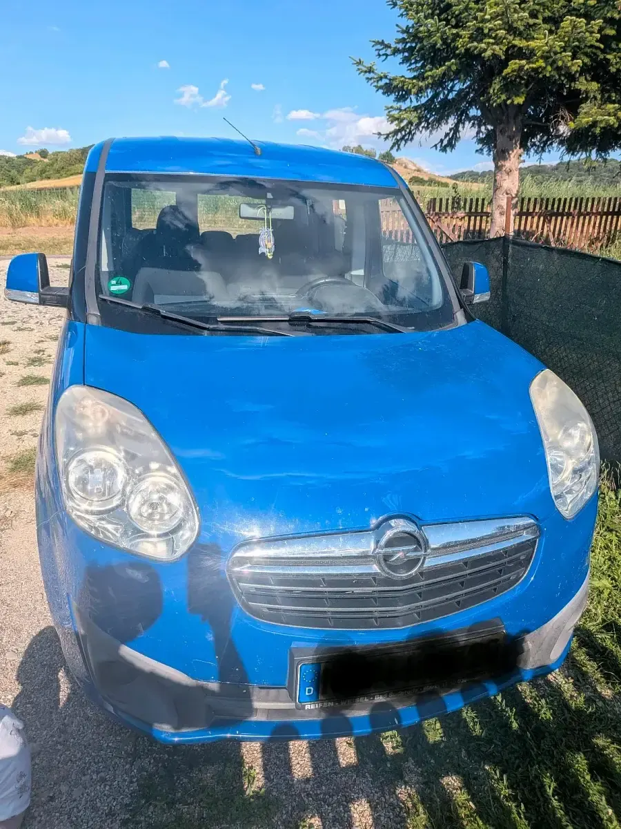 Gebraucht Opel Combo 105 PS (77 kW) 2013 Blau Van / Kleinbus