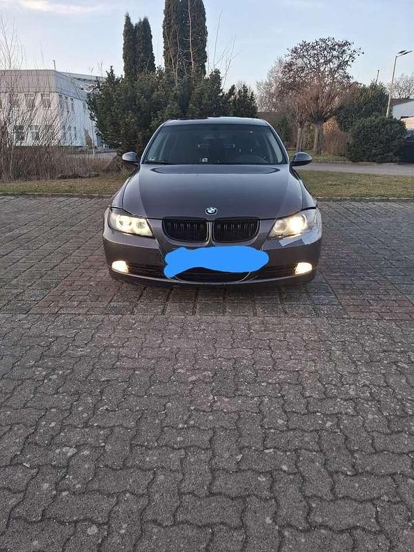 Gebraucht BMW 320 150 PS (110 kW) 2007 Kombi