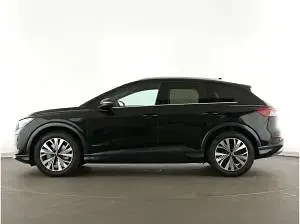 Gebraucht Audi e-tron 150 kW (204 PS) 2025 Schwarz (mythosschwarz metallic) SUV