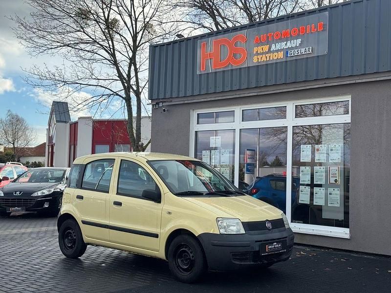 Gelb Gebraucht 2009 Fiat Panda Active Limousine | 2.390 € (Etwas zu teuer) - Bild 1/4