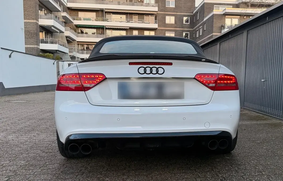 Gebraucht Audi S5 Ambiente 333 PS (244 kW) 2010 Weiß Coupé