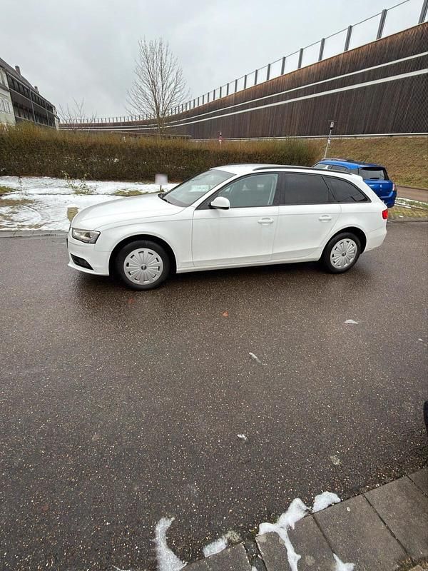 Gebraucht Audi A4 Attraction 177 PS (130 kW) 2013 Weiß Kombi