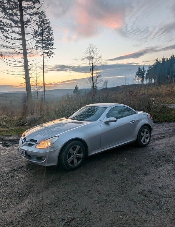 Silber Gebraucht 2006 Mercedes SLK200 Cabrio | 7.900 € (Guter Preis) - Bild 1/4