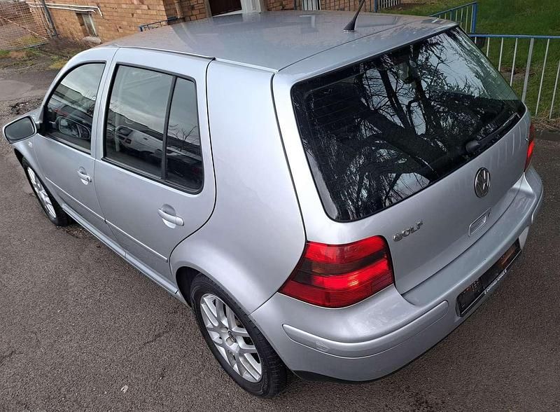Gebraucht VW Golf IV Edition 105 PS (77 kW) 2004 Silber Limousine