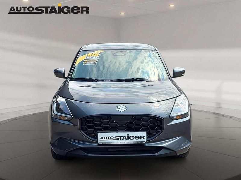 Gebraucht Suzuki Swift Comfort+ 83 PS (61 kW) 2025 Mineral gray metallic Kleinwagen