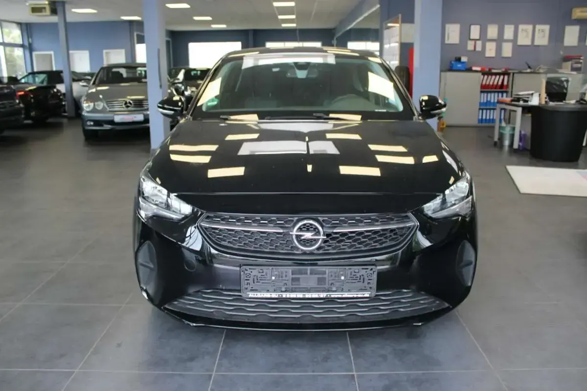 Usado Opel Corsa Edition 75 HP (55 kW) 2020 Preto Citadino