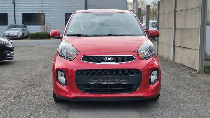Gebraucht Kia Picanto Edition 7 67 PS (49 kW) 2017 Rot Kleinwagen