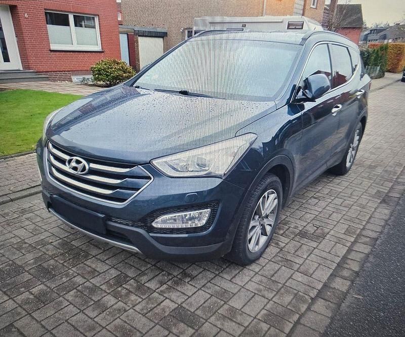 Blau Gebraucht 2015 Hyundai Santa Fe Style SUV | 12.399 € (Guter Preis) - Bild 1/4