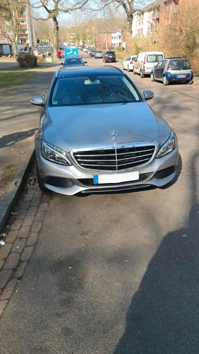 Gebraucht Mercedes C220 170 PS (125 kW) 2014 Grau Kombi
