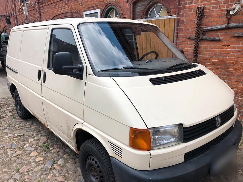 Gebraucht VW Transporter 68 PS (50 kW) 1997 Beige Van