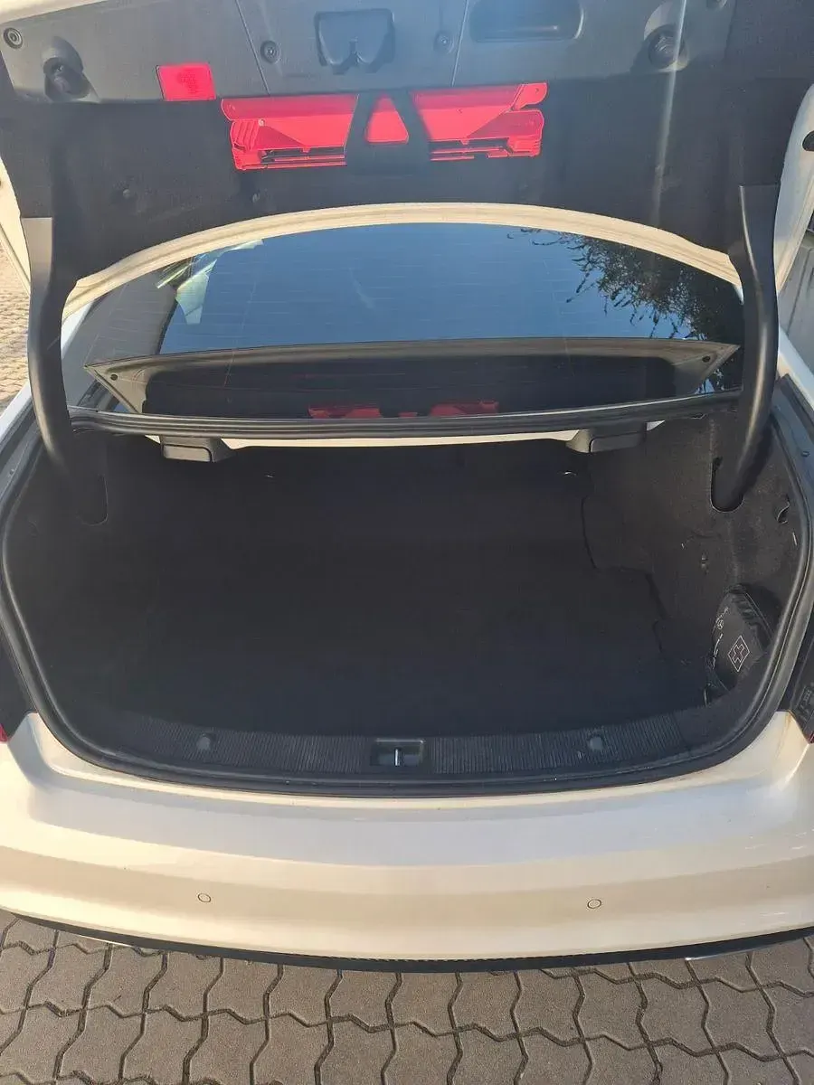 Gebraucht Mercedes E350 252 PS (185 kW) 2014 Weiß Coupé