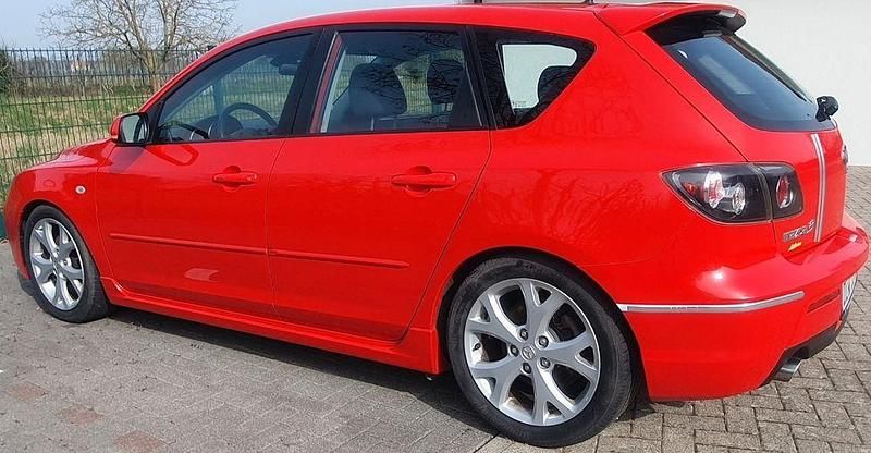 Gebraucht Mazda 3 Inclusive 150 PS (110 kW) 2006 Rot Limousine