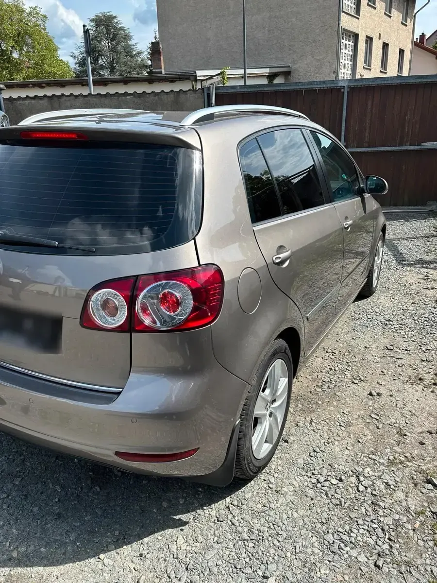 Gebraucht VW Golf VI 125 PS (91 kW) 2010 Braun Kleinwagen