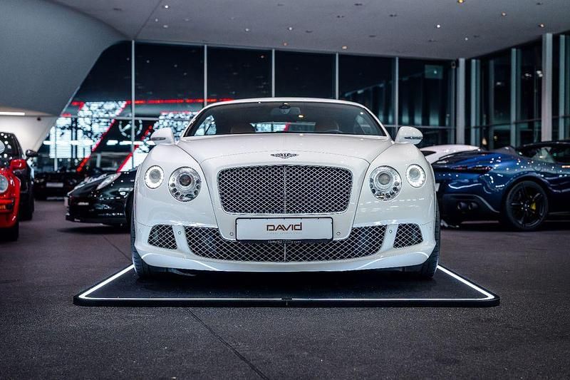 Gebraucht Bentley Continental GT 575 PS (422 kW) 2012 Weiß Coupé