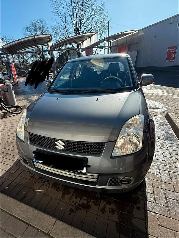 Gebraucht Suzuki Swift 92 PS (67 kW) 2006 Silber Kleinwagen