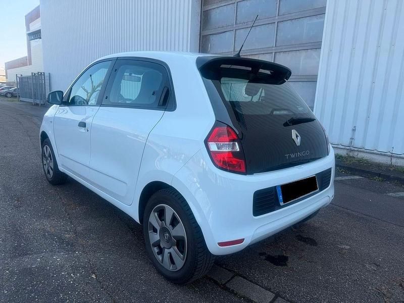 Gebraucht Renault Twingo Life 69 PS (50 kW) 2019 Weiß Kleinwagen