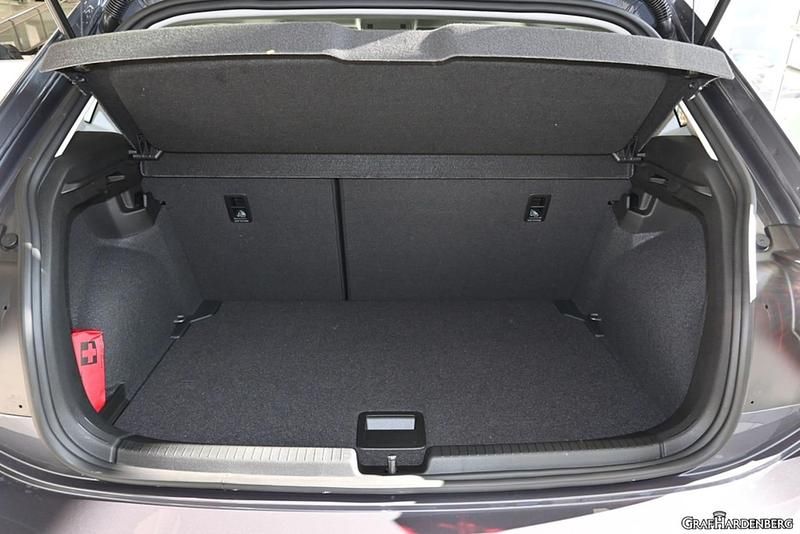 Gebraucht VW Polo Style 95 PS (69 kW) 2024 Grau Kleinwagen