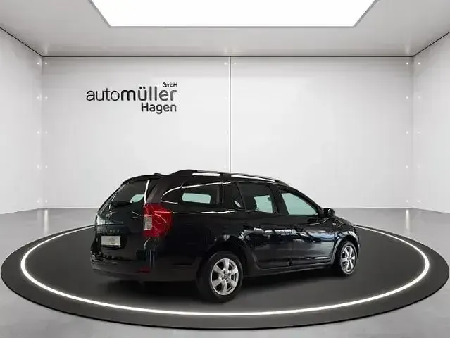 Gebraucht Dacia Logan Lauréate 75 PS (55 kW) 2015 Perlmuttschwarz Kombi