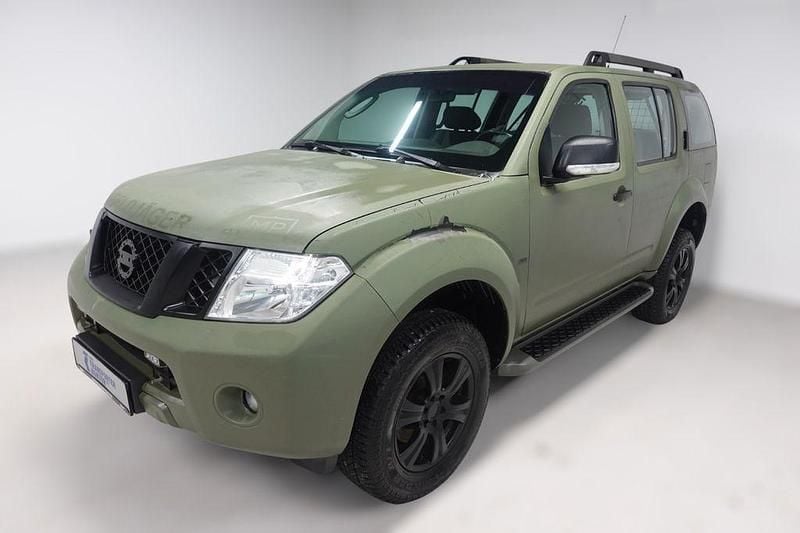 Gebraucht Nissan Pathfinder 190 PS (139 kW) 2014 Grün (folie) schwarz (lack) SUV