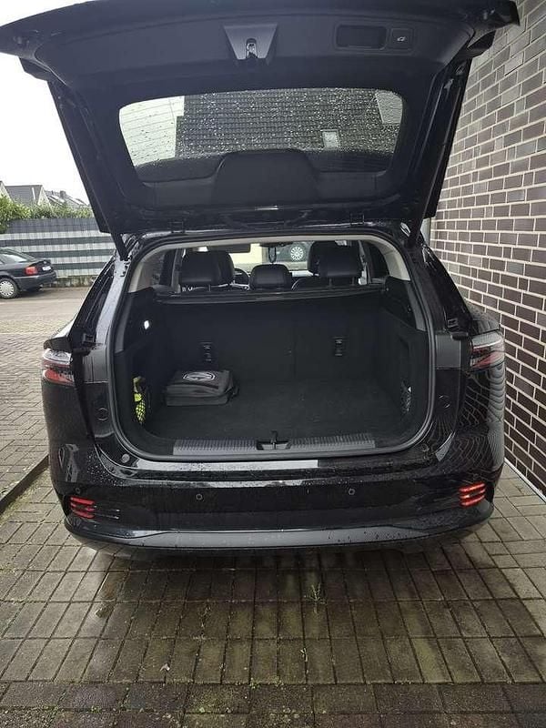 Gebraucht MG HS Luxury 272 PS (200 kW) 2025 Schwarz SUV