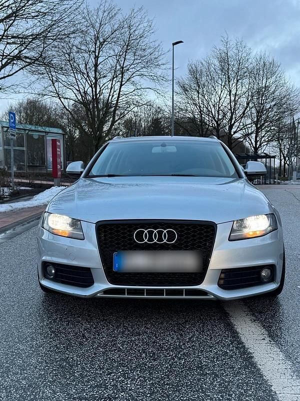 Gebraucht Audi A4 160 PS (117 kW) 2009 Grau Limousine