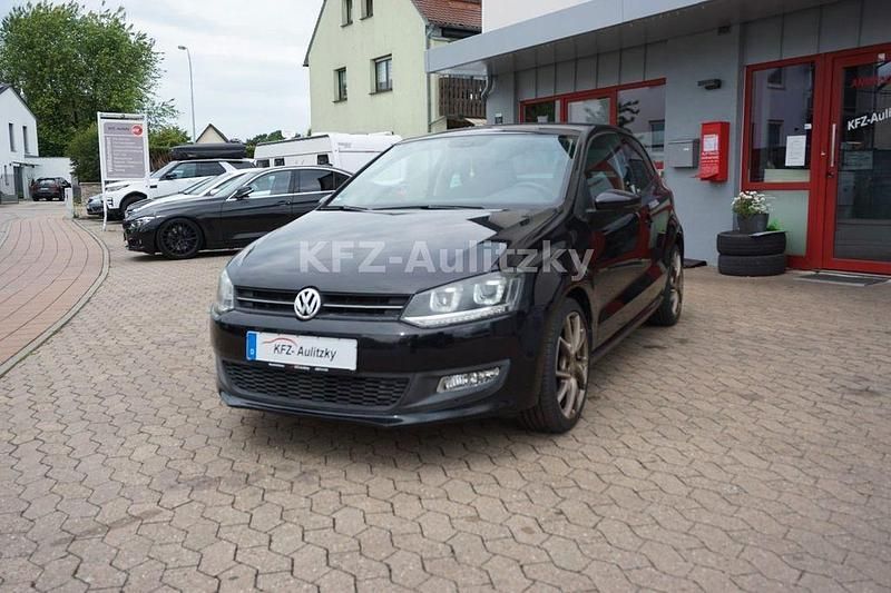 Schwarz Gebraucht 2010 VW Polo Team Kleinwagen | 7.500 € (Etwas zu teuer) - Bild 1/4