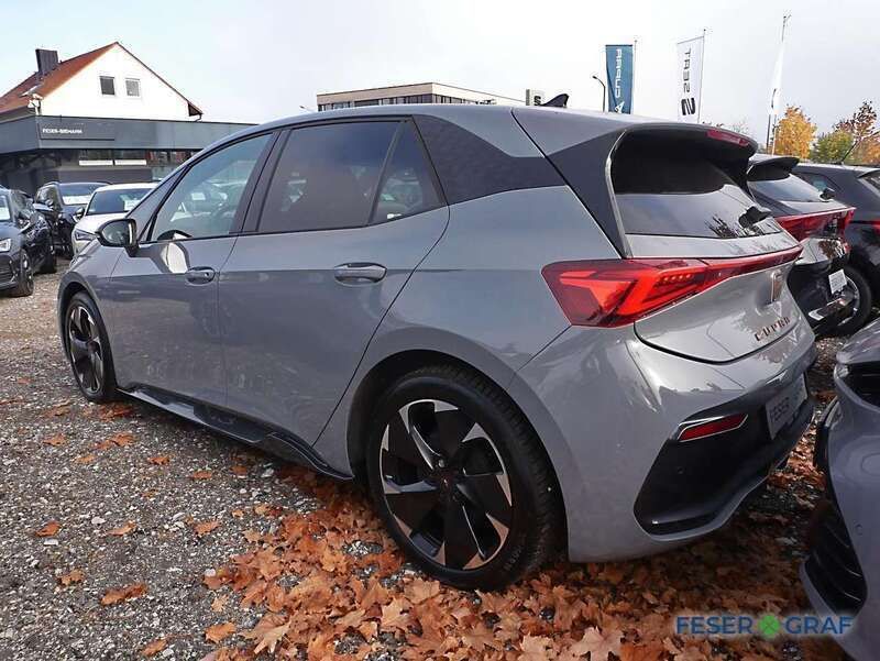 Gebraucht Cupra Born e-Boost 169 kW (231 PS) 2023 Vaporgrau Kleinwagen