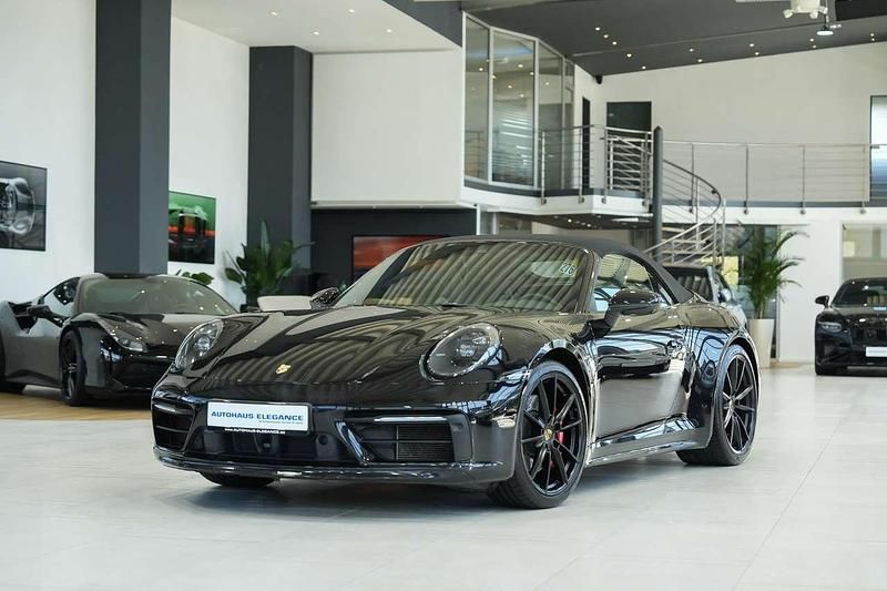 Gebraucht Porsche 911 Carrera Cabriolet 450 PS (330 kW) 2021 Tiefschwarzmetallic Cabrio
