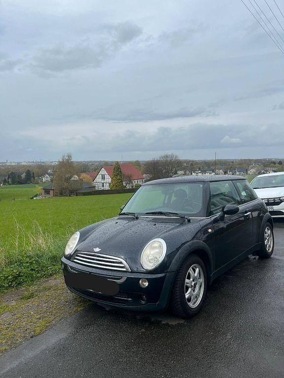 Gebraucht Mini ONE 90 PS (66 kW) 2006 Schwarz Kleinwagen
