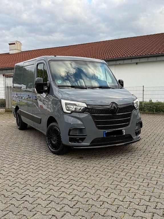 Grau Gebraucht 2022 Renault Master Van | 22.900 € - Bild 1/4