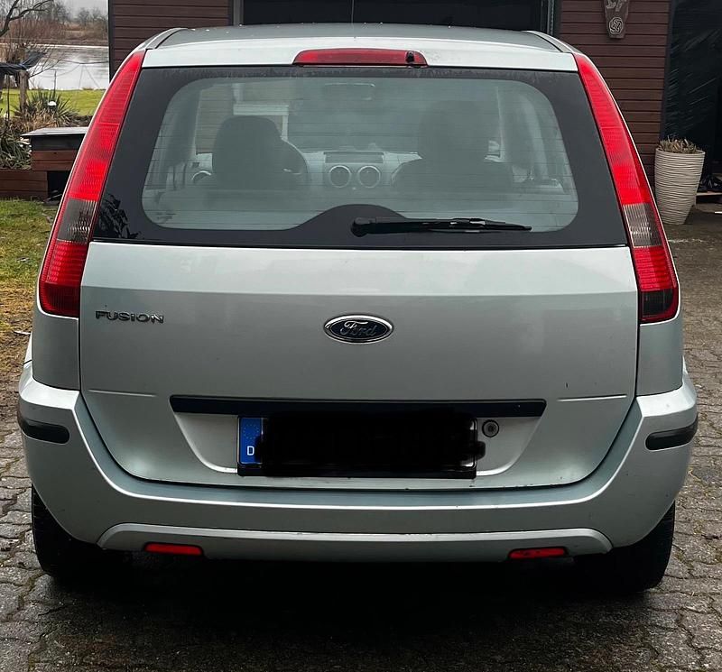 Gebraucht Ford Fusion 80 PS (58 kW) 2003 Blau Kleinwagen
