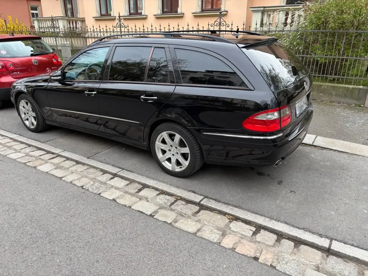 Brugt Mercedes E320 Avantgarde 224 HK (164 kW) 2007 Sort Stationcar