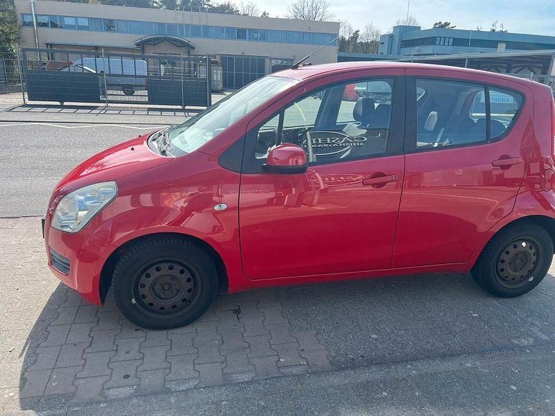 Gebraucht Suzuki Splash 65 PS (47 kW) 2009 Rot Kleinwagen