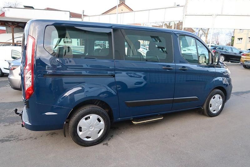 Gebraucht Ford Transit Custom 131 PS (96 kW) 2021 Blazer blue Van / Kleinbus